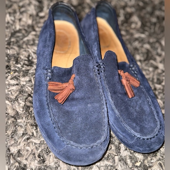 Men's Blue Suede Loafers with Tassels - Picture 2 of 10